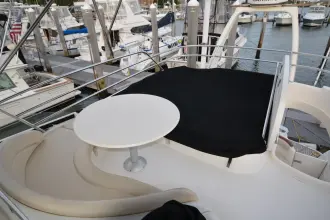 Thumbnail von Prestige 46 Fly Jeanneau Prestige 46 2007