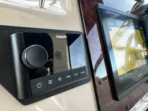 Thumbnail von Sea Ray 380 Sundancer