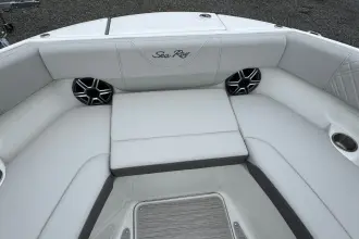 Thumbnail von Sea Ray SDX 250