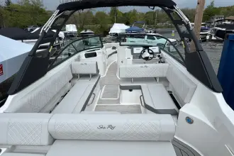 Thumbnail von Sea Ray SDX 250
