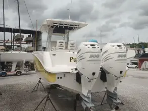 Thumbnail von Boston Whaler 320 Outrage Punch List