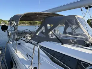 Thumbnail von Bavaria C38 Wave Dancer