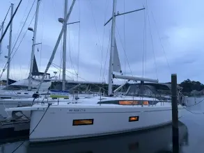 Thumbnail von Bavaria C38 Wave Dancer