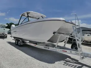 Twin Vee 280 GFX2 DUAL CONSOLE