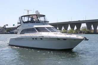 Sea Ray 480 Sedan Bridge