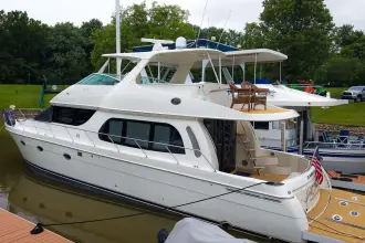 Carver 56 Voyager