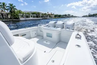 Thumbnail von Yellowfin 36 Offshore