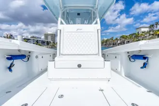 Thumbnail von Yellowfin 36 Offshore