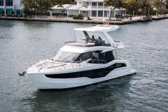 Thumbnail von Galeon 500 FLY