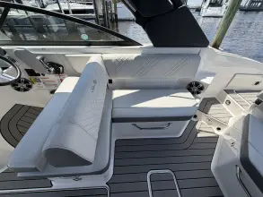 Thumbnail von Sea Ray SDX 270 Outboard