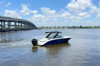 Thumbnail von Sea Ray SDX 270 Outboard