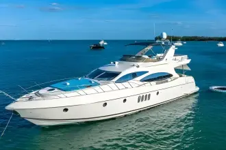 Azimut 68 "Pony Up"