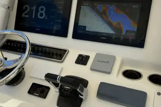 Thumbnail von Cobia 296 Center Console