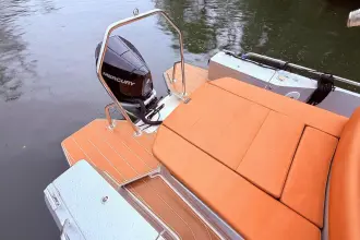 Thumbnail von Axopar 28 Cabin