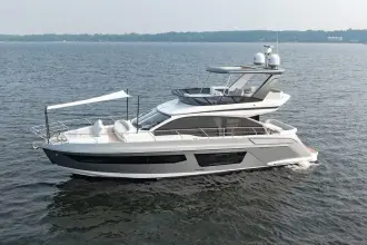 Thumbnail von Azimut Fly 53