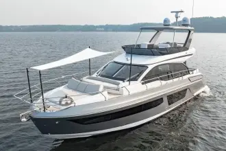 Thumbnail von Azimut Fly 53