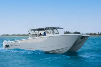 Twin Vee 400 GFX2 CC