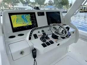 Thumbnail von Intrepid 427 Nomad SE