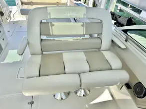 Thumbnail von Boston Whaler 320 Vantage