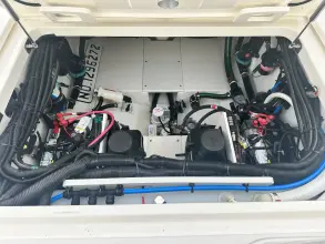 Thumbnail von Boston Whaler 320 Vantage