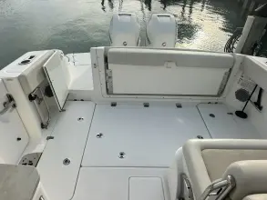 Thumbnail von Boston Whaler 320 Vantage