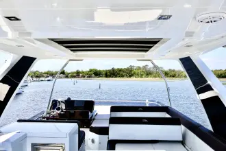 Thumbnail von Galeon 500 FLY