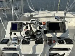 Thumbnail von Luhrs 32 Tournament Convertible You Two
