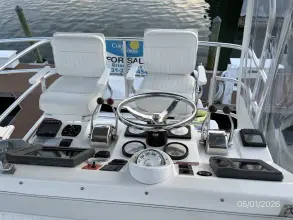 Thumbnail von Luhrs 32 Tournament Convertible You Two