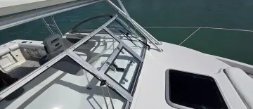 Thumbnail von Boston Whaler 305 Conquest