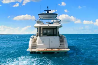 Thumbnail von Azimut 68