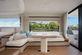 Thumbnail von Azimut 68