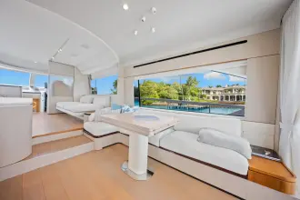 Thumbnail von Azimut 68