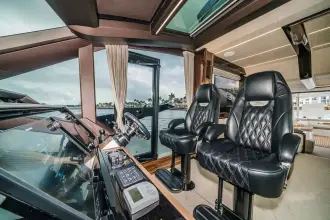 Thumbnail von Galeon 680 FLY