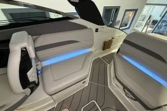 Thumbnail von Sea Ray SLX 260