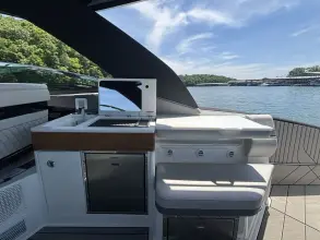 Thumbnail von Sea Ray SLX 360 OUTBOARD