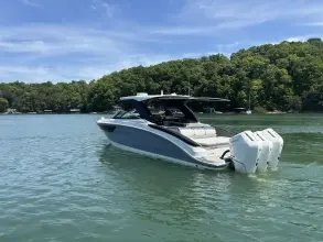 Thumbnail von Sea Ray SLX 360 OUTBOARD