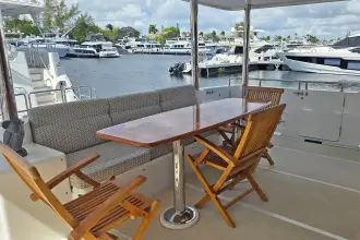 Thumbnail von Outer Reef Yachts 650 Mototyacht JOURNEY