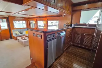 Thumbnail von Outer Reef Yachts 650 Mototyacht JOURNEY