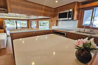 Thumbnail von Outer Reef Yachts 720 Motoryacht KNOT STABLE