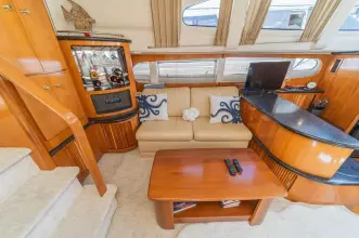 Thumbnail von Carver 396 Motor Yacht
