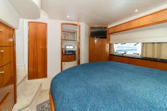 Thumbnail von Carver 396 Motor Yacht