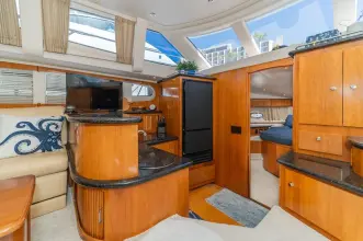 Thumbnail von Carver 396 Motor Yacht