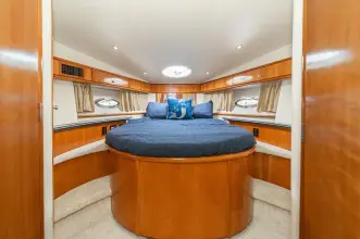 Thumbnail von Carver 396 Motor Yacht