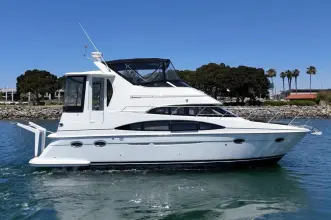 Thumbnail von Carver 396 Motor Yacht