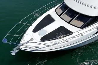 Thumbnail von Carver 396 Motor Yacht