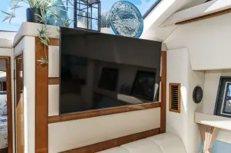 Thumbnail von Carver 43 Motor Yacht