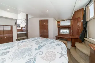 Thumbnail von Carver 43 Motor Yacht