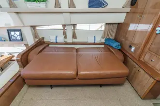 Thumbnail von Carver 43 Motor Yacht