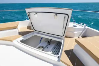 Thumbnail von Tiara Yachts EX54