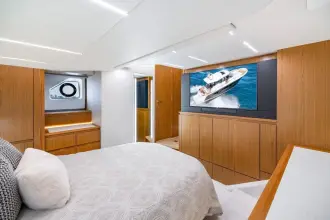Thumbnail von Tiara Yachts EX54